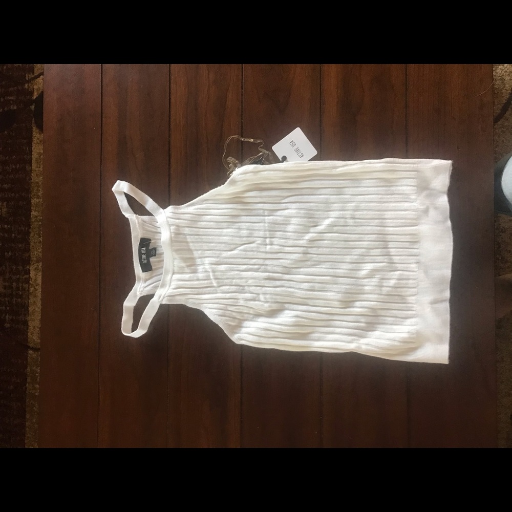 White high collar blouse